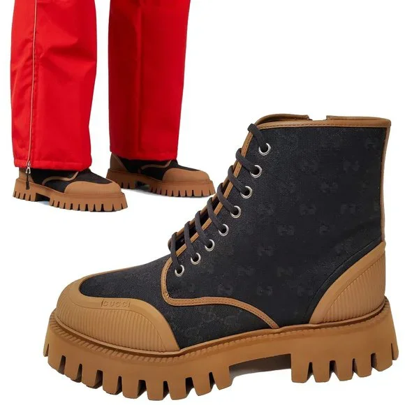 Gucci | Shoes | Gucci Mens Boots Gg Supreme Logo Print  display picture 2